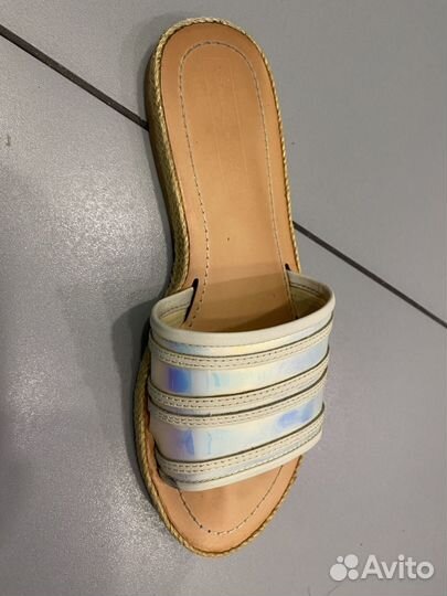 Шлёпанцы сандалии Tommy Hilfiger 38