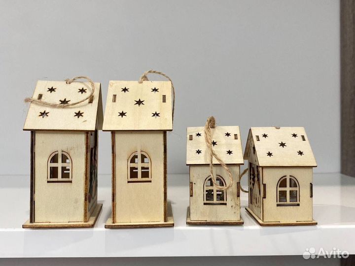 Домик деревянный новогодний набором