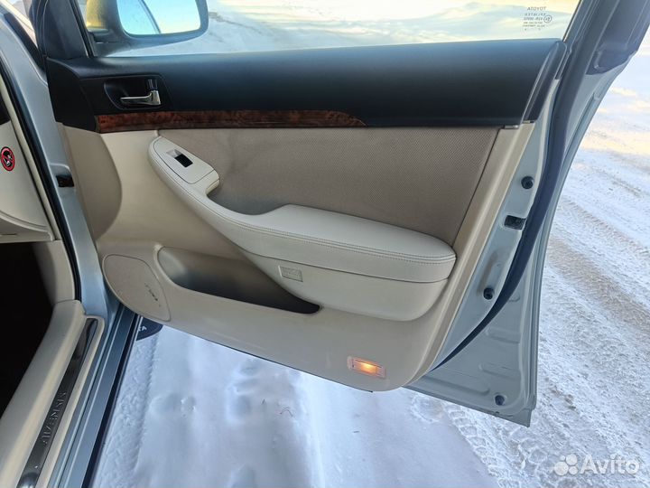 Toyota Avensis 1.8 МТ, 2006, 222 000 км