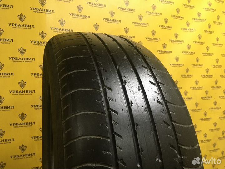 Yokohama BluEarth E70BZ 215/55 R17 94V