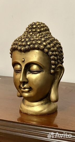 Бронзовая статуэтка