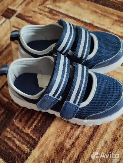 Летняя обувь для девочки