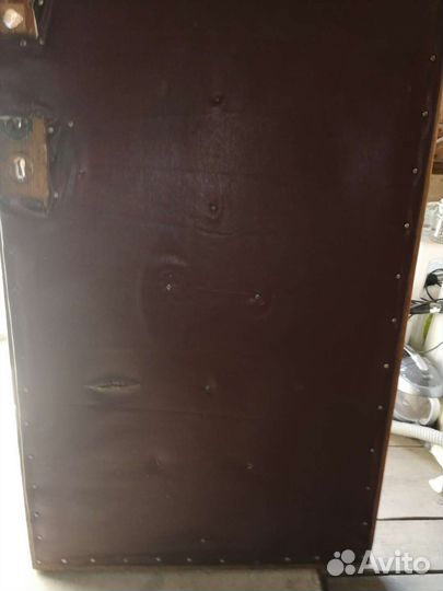 Дверь входная 204 на 87, другая 200 на 80