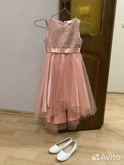 Продам платье