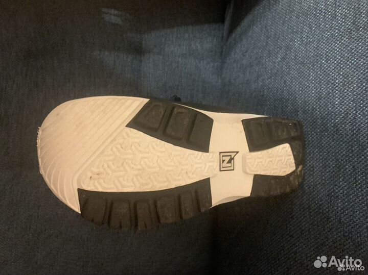 Ботинки женские горнолыжные Monarch 40 размер