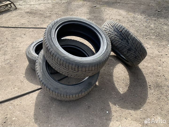 Nokian Tyres Hakkapeliitta R2 225/55 R17
