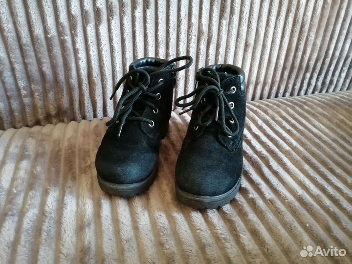 Ботинки из натуральной замши