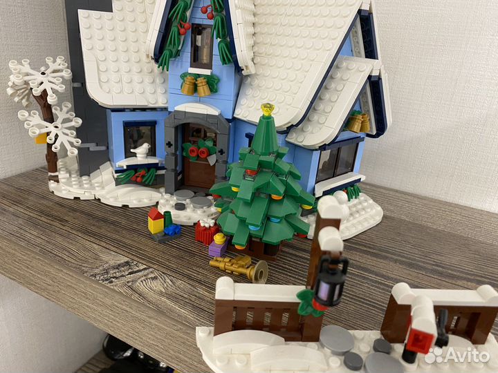 Lego зимний дом (Santas Visit)