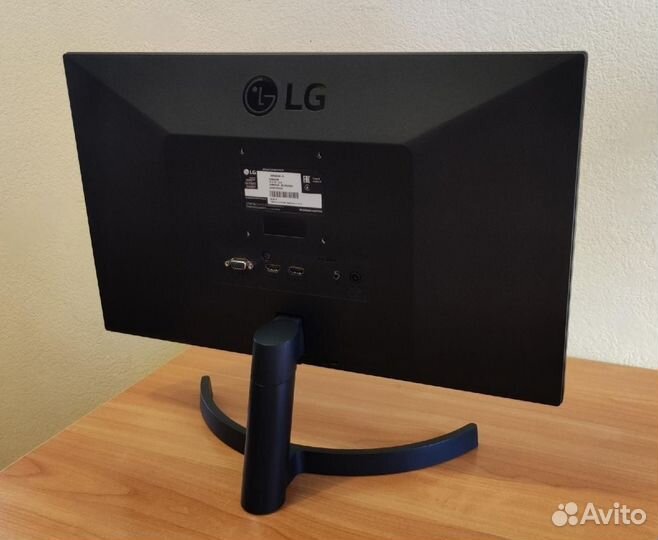 Монитор LG, 22