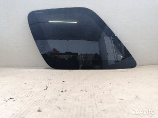 Стекло кузовное глухое заднее левое Ford Maverick