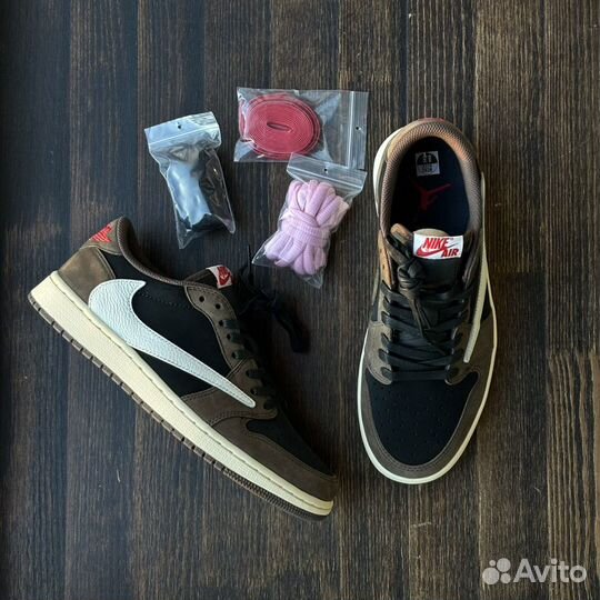 Air Jordan 2 Retro Low OG SP Travis Scott