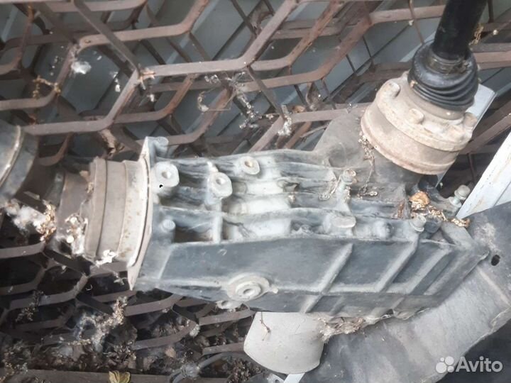 Audi А8 D3 АКПП Кардан и зад мост с приводами