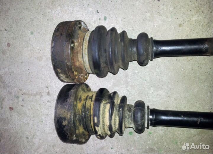 Задние привод Audi а8 d2