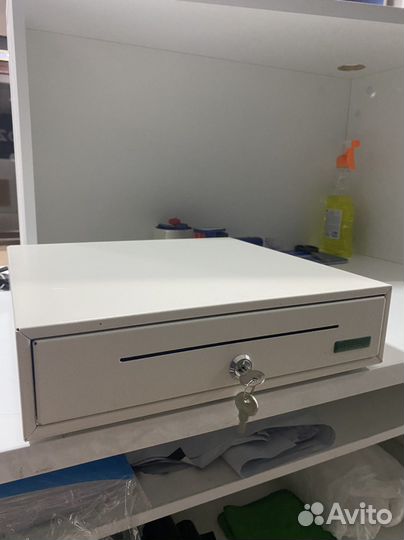 Ящик для денег новый