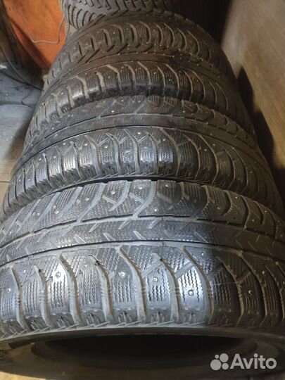 Bridgestone Ice Cruiser 7000 255/65 R17 110T