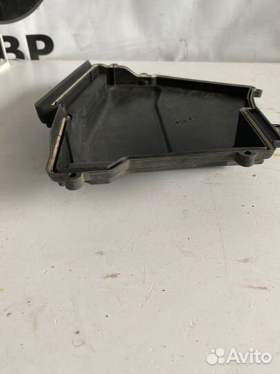 Крышка блока предохранителей Bmw 5 E60 M57D30 2004