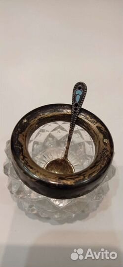 Старинная хрустальная солонка с ложечкой