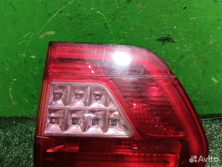 Фонарь задний внутренний правый Citroen C5 2009