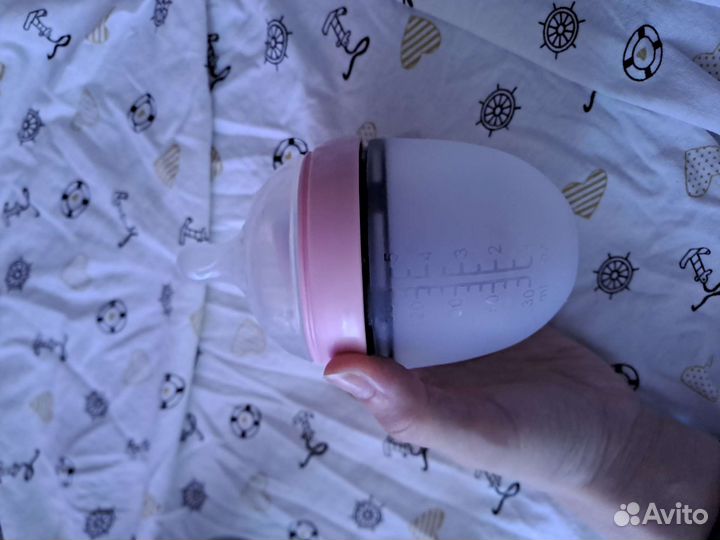 Бутылочки для кормления новые