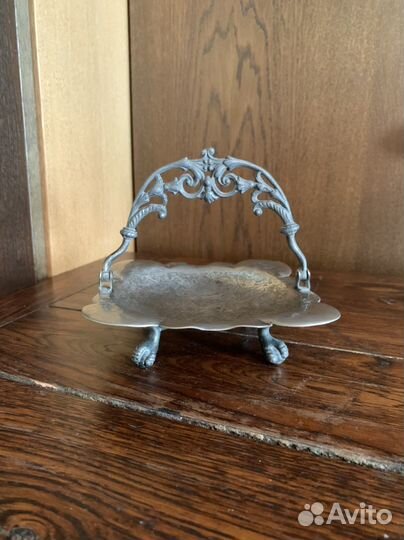 Ваза конфетница на лапах sheffield