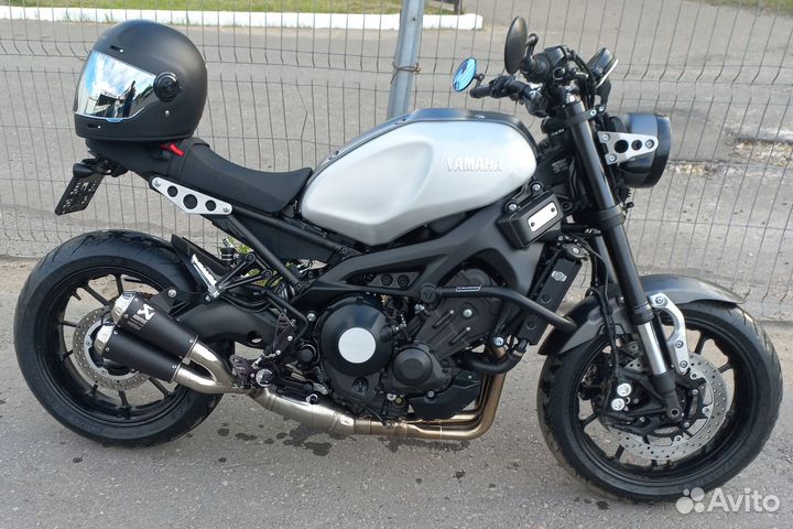 Yamaha XSR900