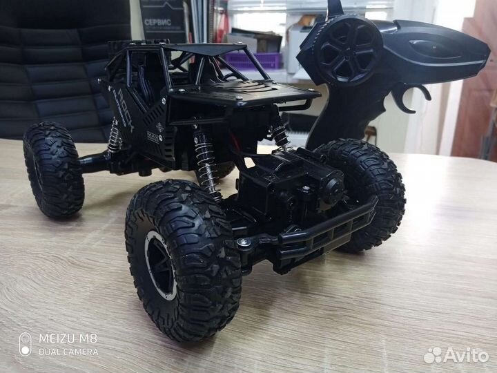 Машинка Джип полноприводный на радиоуправлении