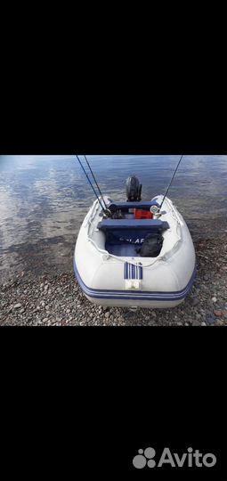Лодка с мотором