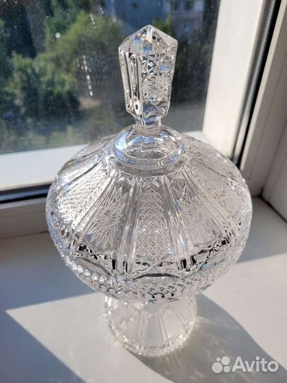 Хрустальные конфетницы