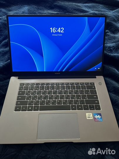 Honor magicbook x15