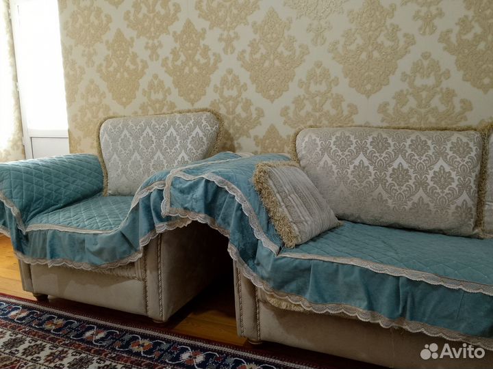 Продаëтся диван с креслами, состояние нормальное