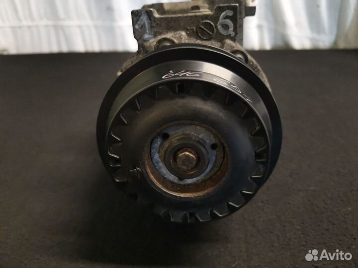 Компрессор кондиционера Mercedes W204 W207 X204