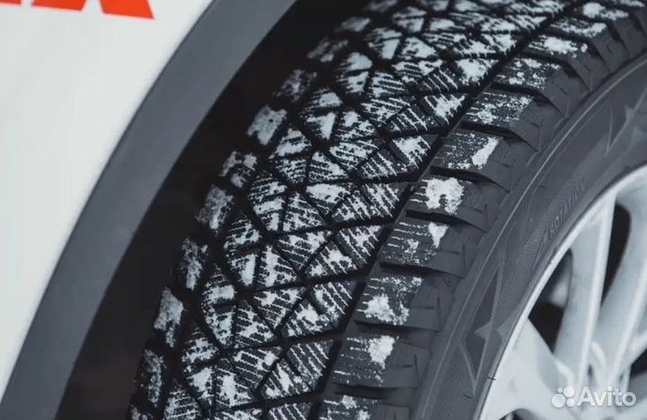 Bridgestone Blizzak DM-V2 225/65 R17 102S