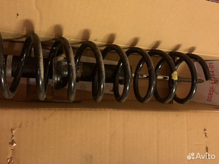 Амортизатор, пружина задняя