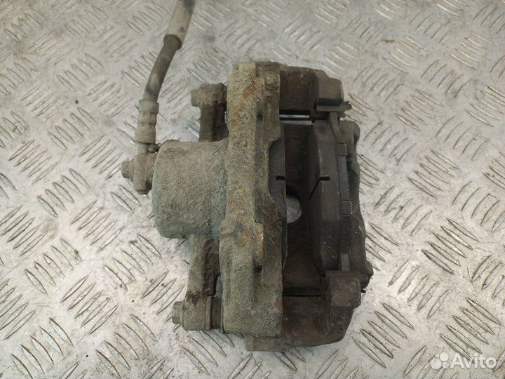 Суппорт передний правый Volkswagen Polo 5 1.6 CFN