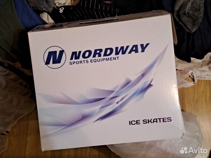 Коньки женские Nordway 35 размер