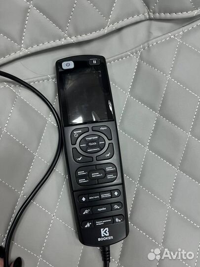 Массажное кресло белое. Аналог Ямагучи