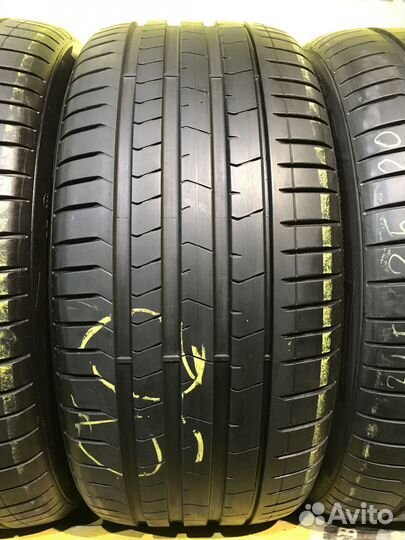 Pirelli P Zero PZ4 315/35 R20 и 275/40 R20 110W