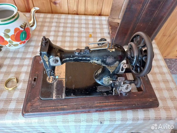 Швейная машинка бу