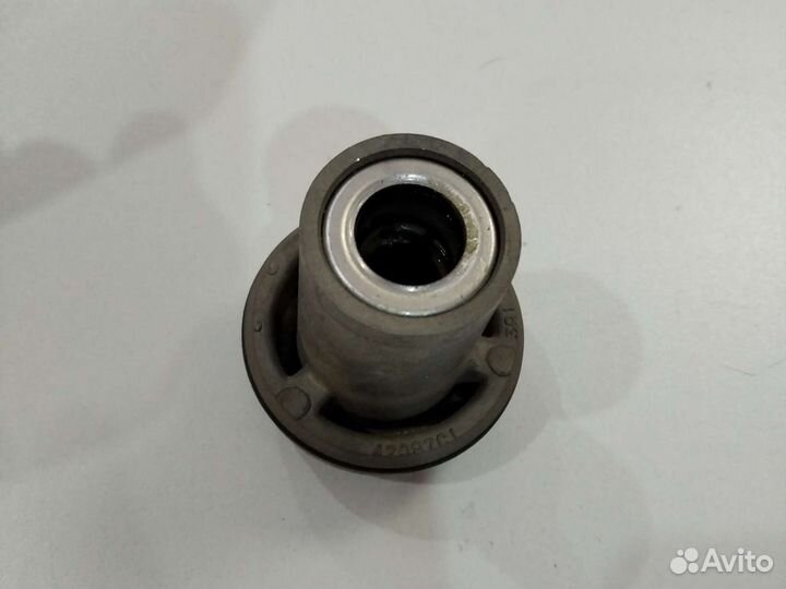 Стакан гребного вала Mercury 6-15