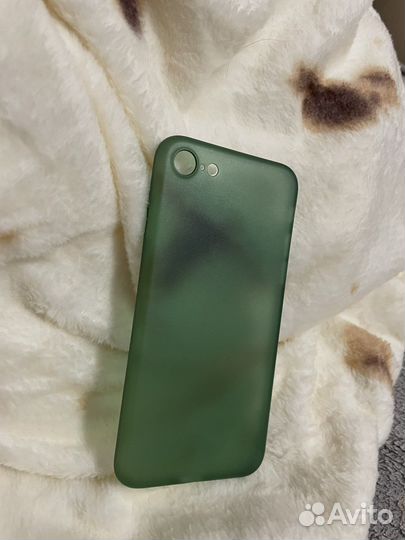 Чехол на iPhone (se 2022,2020,8,7)