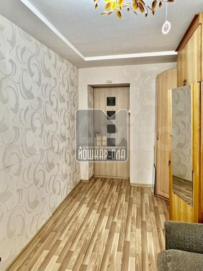 Комната 13 м² в 3-к., 4/5 эт.