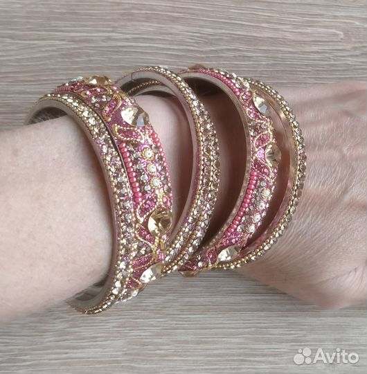 Комплект из 6 браслетов, 6 цветов