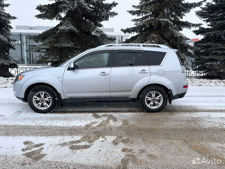 Mitsubishi Outlander 2.4 CVT, 2008, 260 000 км