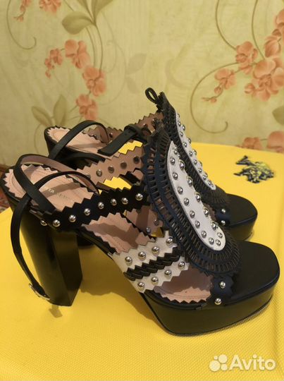 Босоножки alberta ferretti