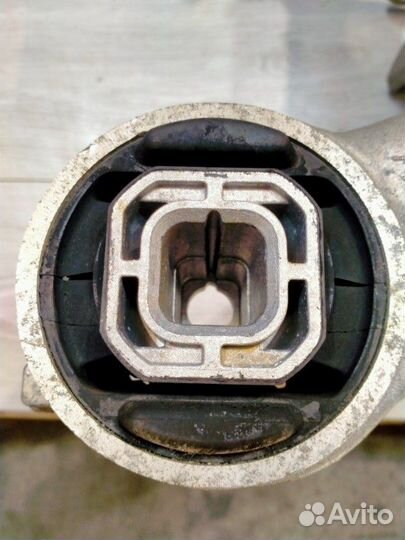 Балка подвески задняя Bmw 523I F10 N20B20B 03/2014