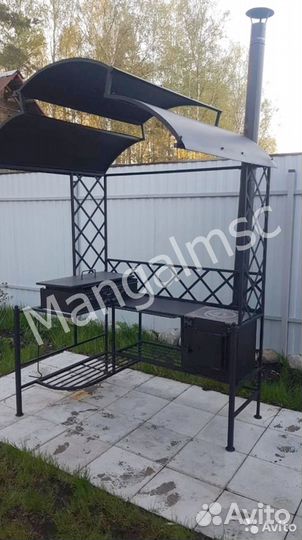 Беседка с мангалом