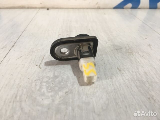 Концевик двери hyundai solaris 1 1.4 мт седан