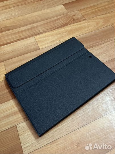 Чехол c клавиатурой для iPad 10.2