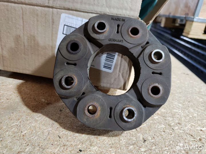 Муфта кардана Мерседес w221 w212 w204