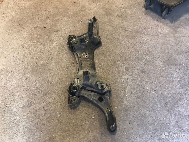 Подрамник Faw V5 LFP73ACC5D5B28733 CA4GA5 2013